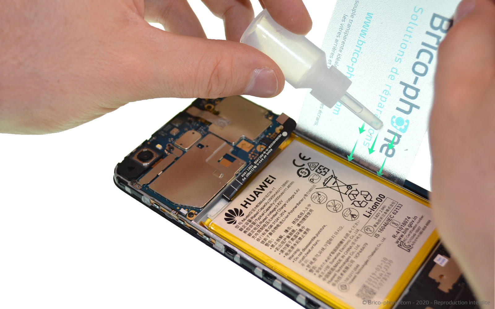 Changement de batterie sur Y7 2018 photo 1